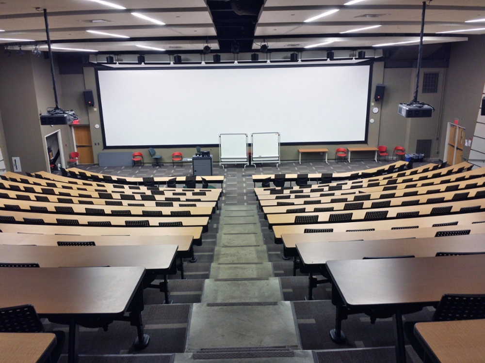 Lecture Hall 3 » Ryan Avery.